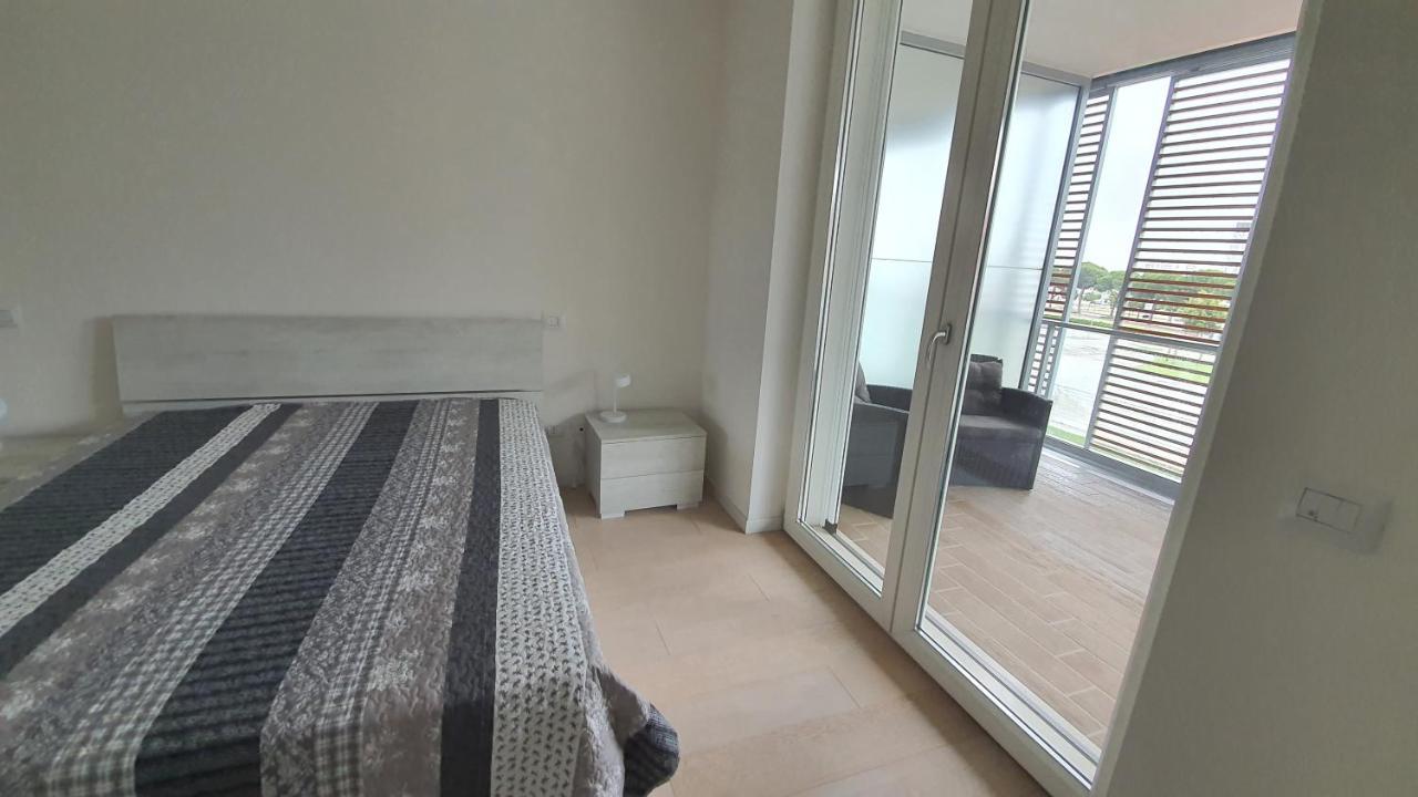 Isola Blu Luxury Apartment Lido di Jesolo Exterior foto